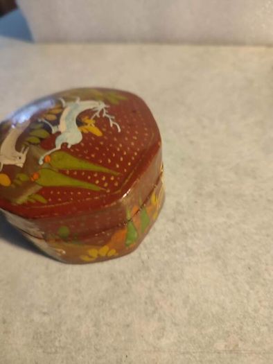Vintage Kashmir Lacquer Trinket Box with  Gazelle Decoration