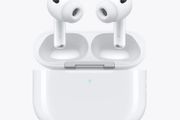 Official Apple AirPod Pro 3 (3rd Generation) + Active noise cancellation, Excellent Very little use