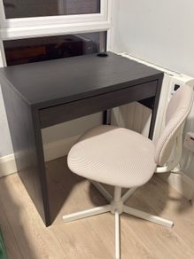 Table+ chair Mesa + cadeira