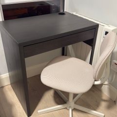 Table+ chair Mesa + cadeira