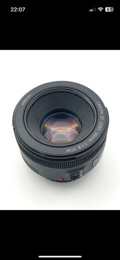 Canon EF 50mm f/1.8 lens