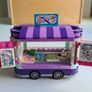 Lego Friends, Emma's Art Stand Image 4