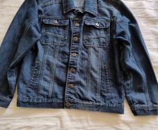 Denim cotton jacket in very good condition see last three photos for exact measurements FREE STANDARD POSTAGE INCLUDED