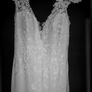 Wedding dress - San Patrick Image 4