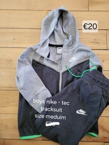 Nike tech tracksuit boys