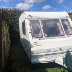 Lightweight Abbey Domino Caravan