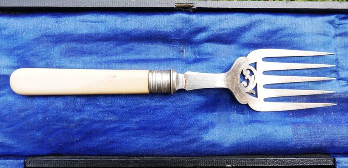 Vintage Boxed set of Faux Bone Handled Fish Servers with Hallmarked Silver Collars - 2 Pieces