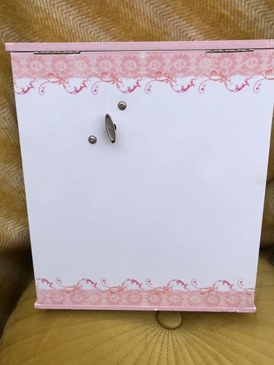 Mele and Co Liliana Musical Ballerina Jewellery Box RRP 110
