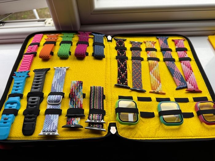 Apple Watch Series 9 45mm Midnight Aluminium GPS