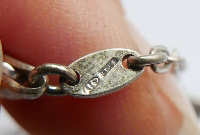 Vintage 925 Sterling Silver charm bracelet with flower charms