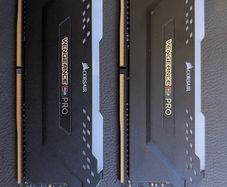 Vengeance RGB PRO 16GB (8GBx2) DDR4 Ram Modules