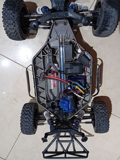 Upgraded traxxas slash 4x4 VXL + loads of spares