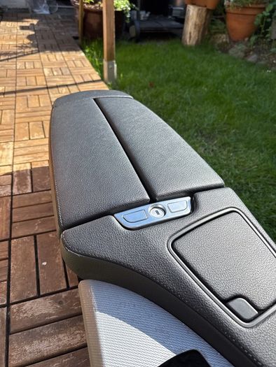 BMW 640d Centre console arm rest f06 f12 f13