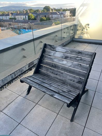 2x Outdoor chairs