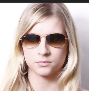 Sunglasses Rayban cockpit woman