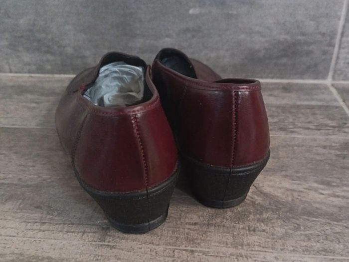 Ladies Shoes