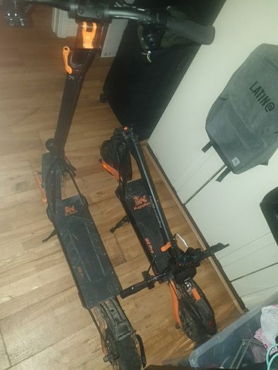 E Scooters..... Two Kukirin G2 Pro 's Both Need Minor Parts And They Are Perfect Working Scooters.