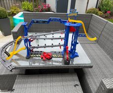 Monster Jam Garage Playset