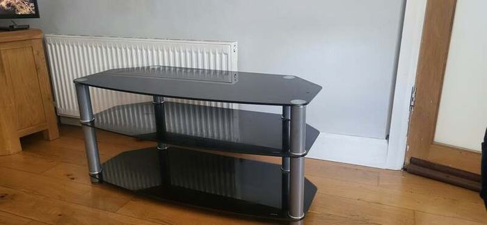 Tv table