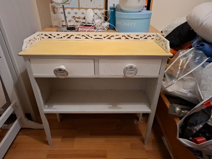 dresser - FREE