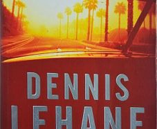 Dennis Lehane - Sacred
