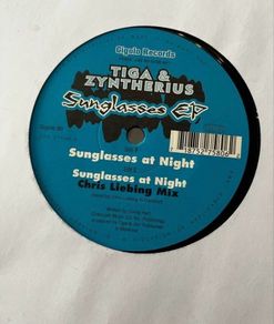 Techno/ Tiga & zyntherius Sunglasses EP 12" vinyl