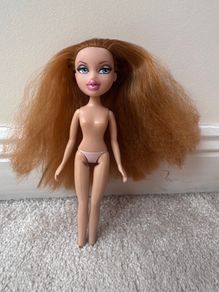 Bratz Doll Leora MGA 10th Anniversary Used Please see photos
