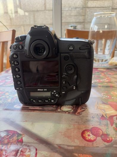 Nikon D5