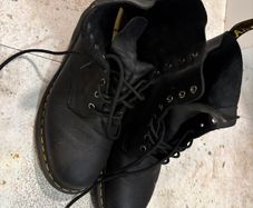 Doc Marten Black UK 11 8-hole