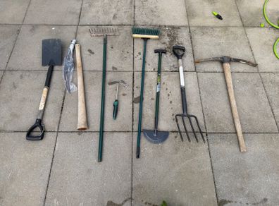 garden tools