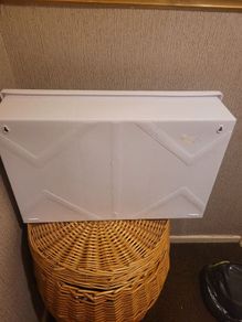 bathroom cabinets