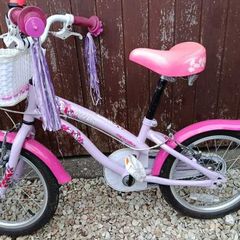 2 children's bikes