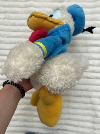 Disney Parks Donald Duck Approx 16" Soft Plush Rare Dirty Used Please look at the pictures