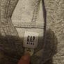 2 gap sweatshirts 4/5 years Image 4