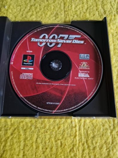 007 Tomorrow never dies PlayStation1 ps1 PlayStation2 ps2 games Original