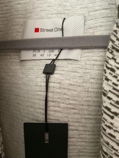 jacket Bnwt Streetone casual jacket style unlined size 12 khaki & cream