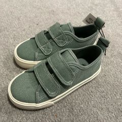 Brand new boys shoes size 9