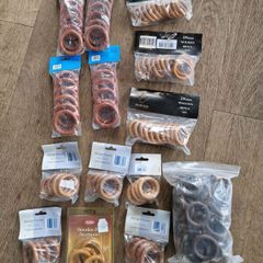Wooden curtain rings