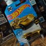 Gold Batmobile ! Hot Wheels ! Brand New ! 009/250 ! HW ! 2020 ! DC ! Image 3