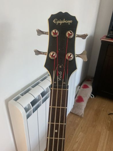 epiphone bass
