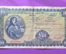 Irish ten pound lavery note