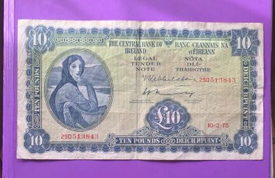 Irish ten pound lavery note