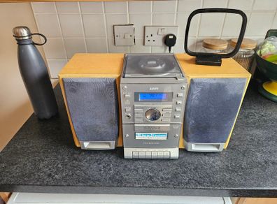 Hi-Fi system