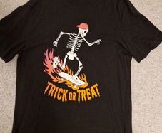 Halloween tshirt size 12-14yrs