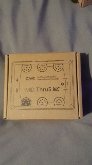 CME Midi Thru 5 WC - new 1 in 5 out midibox