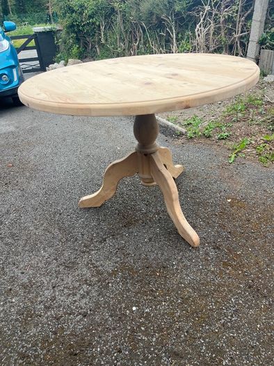 Pine dining table