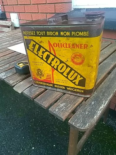 Vintage Tin