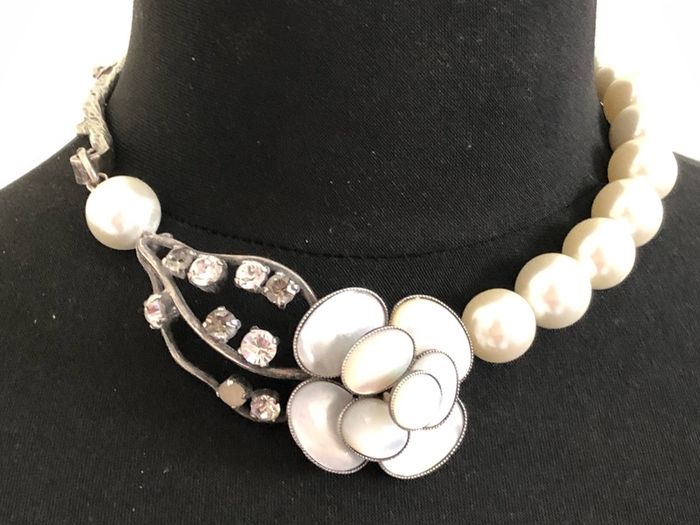 Philippe  Ferrandis pearl necklace