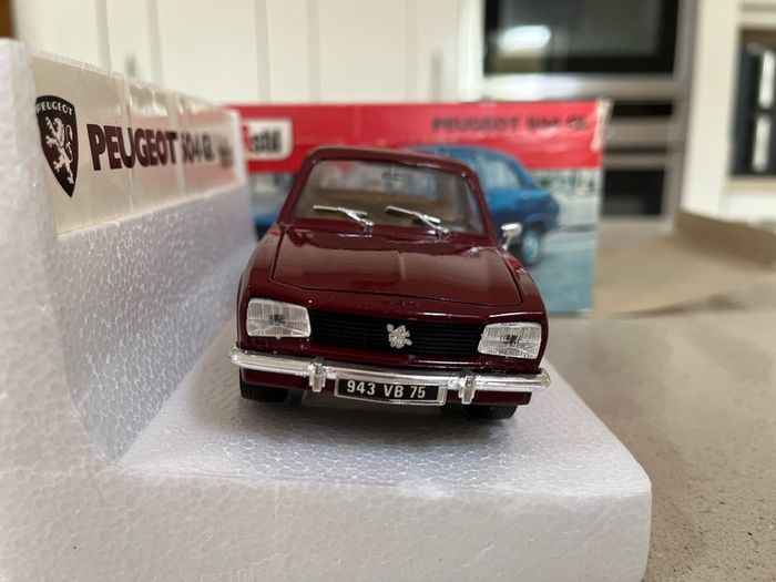 Peugeot 504 GL scale 1/25 Year 1976 Polistil Rare