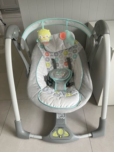 Baby swing